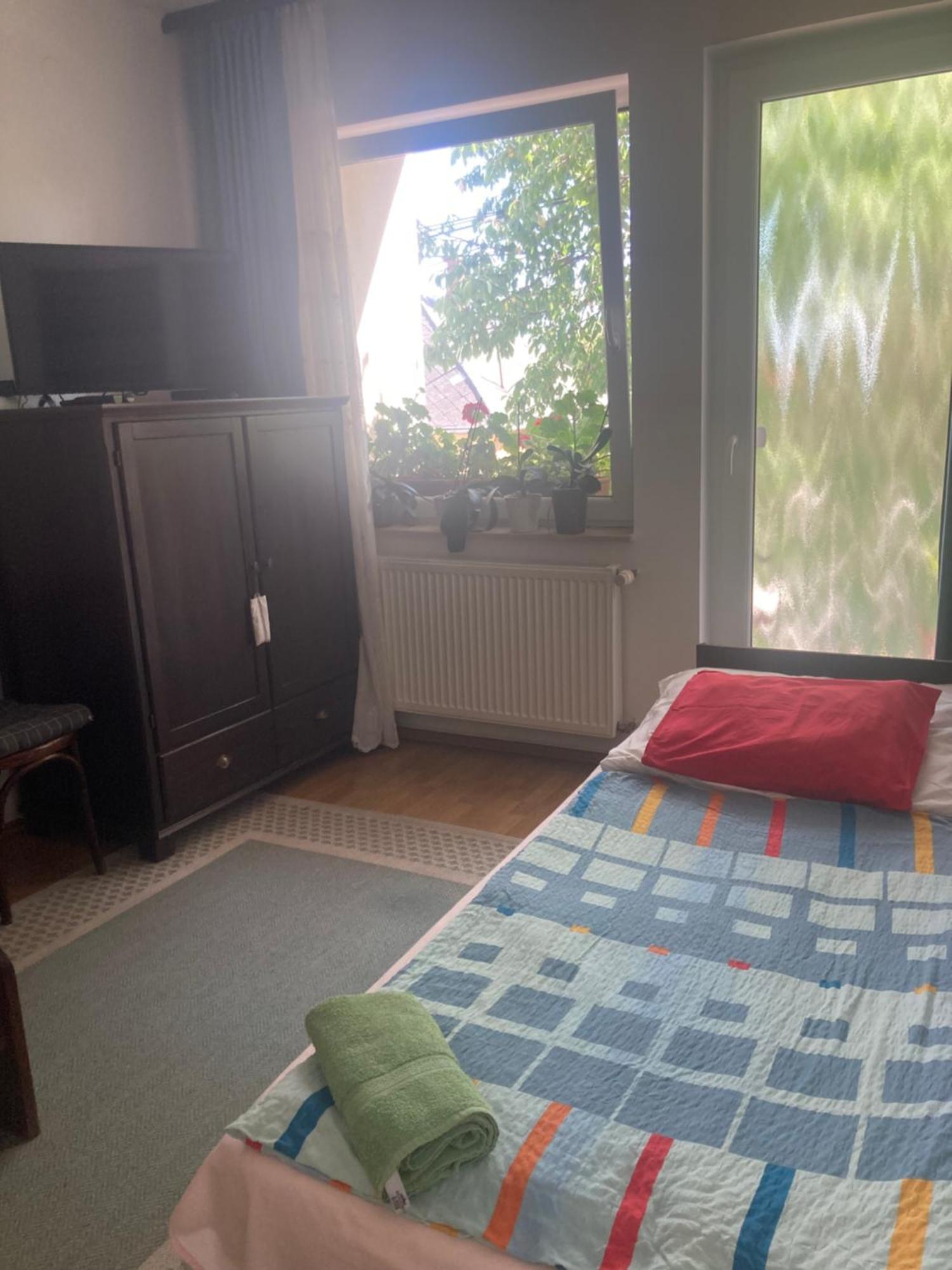Apartman-Donau Tát Екстериор снимка