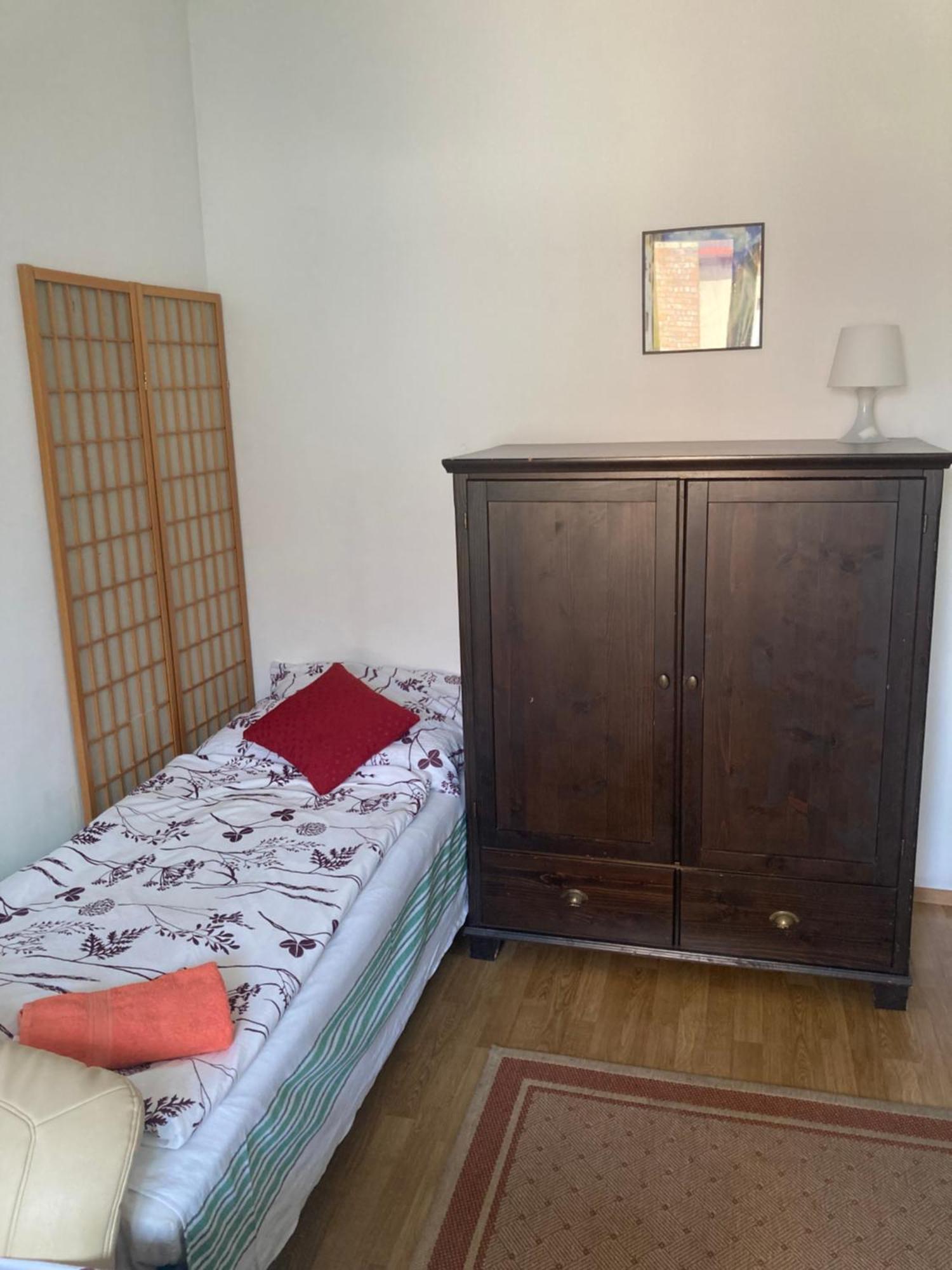 Apartman-Donau Tát Екстериор снимка